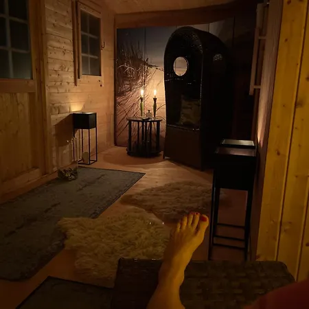 Haus Am Teich شقة